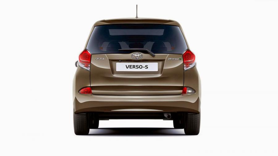  Toyota Verso-S MPV 2015 года  (фото 4 из 4)